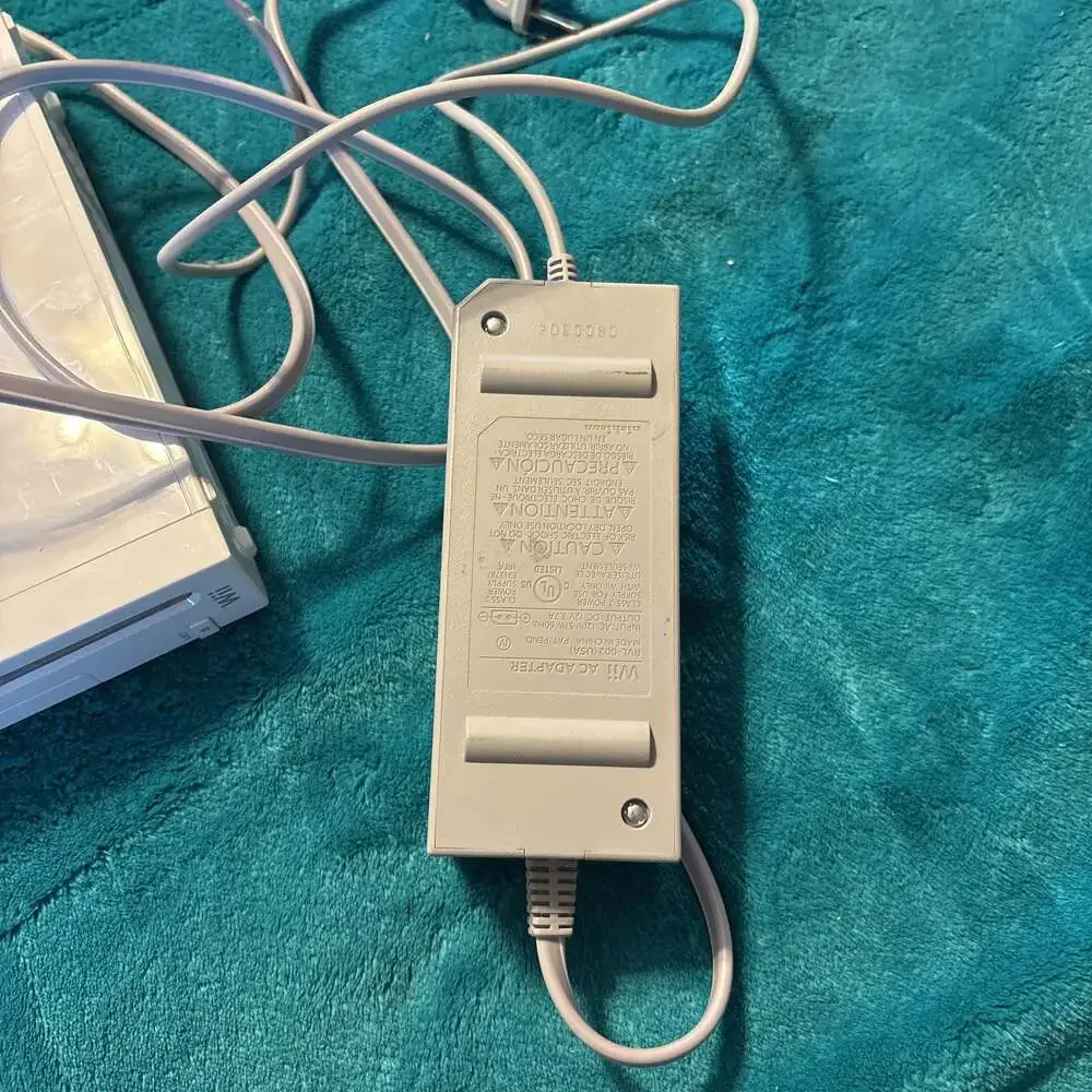 Nintendo Wii White Console RVL-001 (USA)